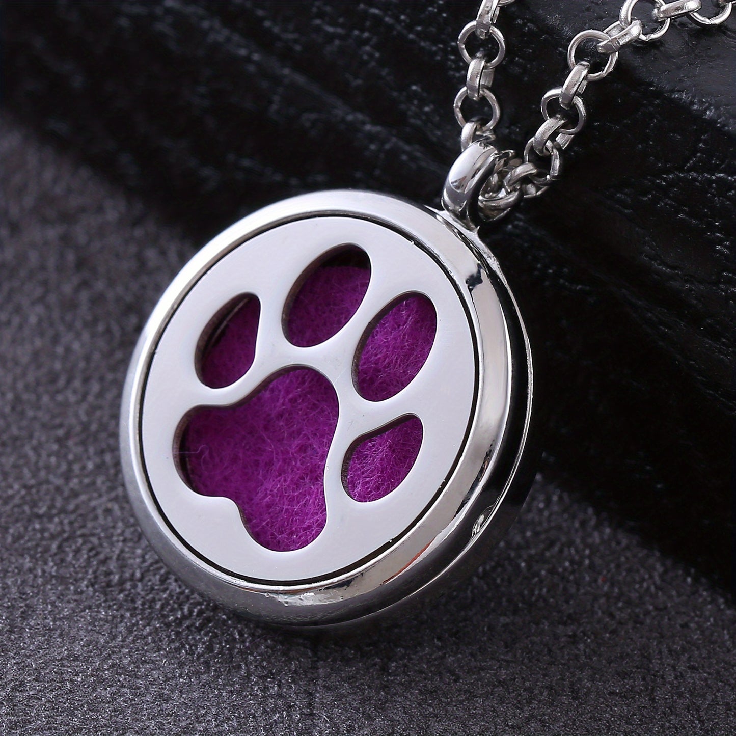 Aroma Lock Pendant