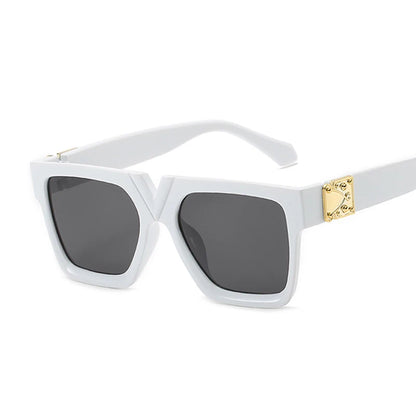 Bold Essence Sunglasses