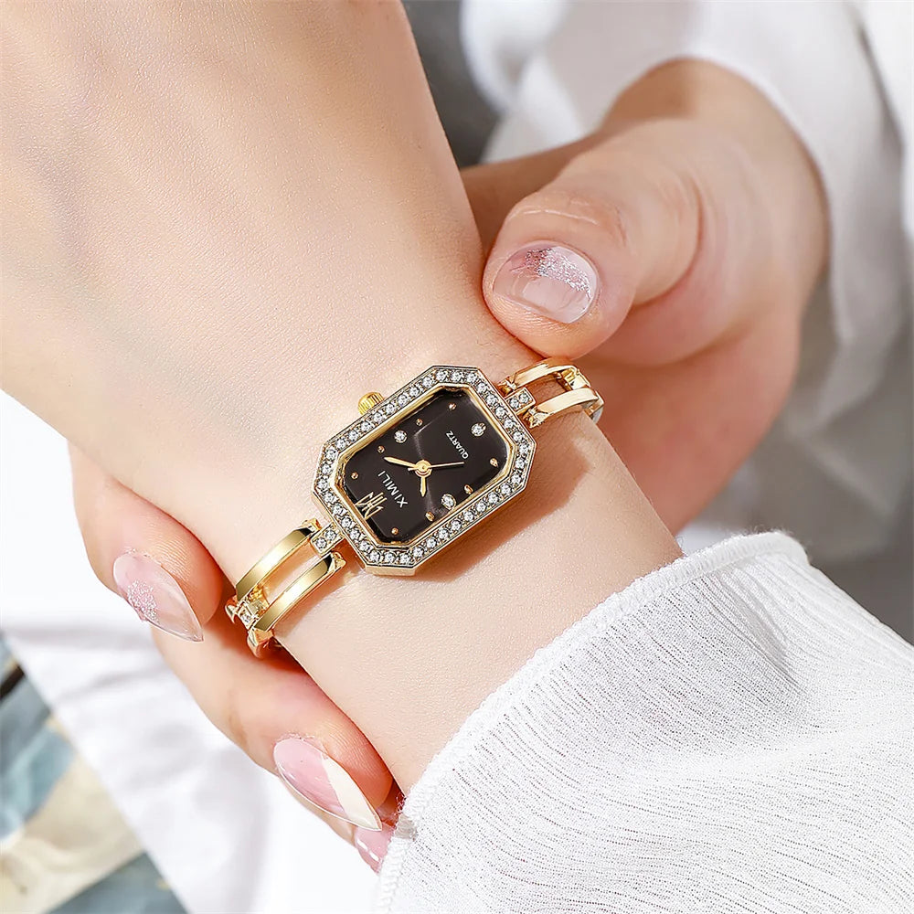 Gold Women’s Quartz Watch with Slim Bracelet – Quartz Elegance